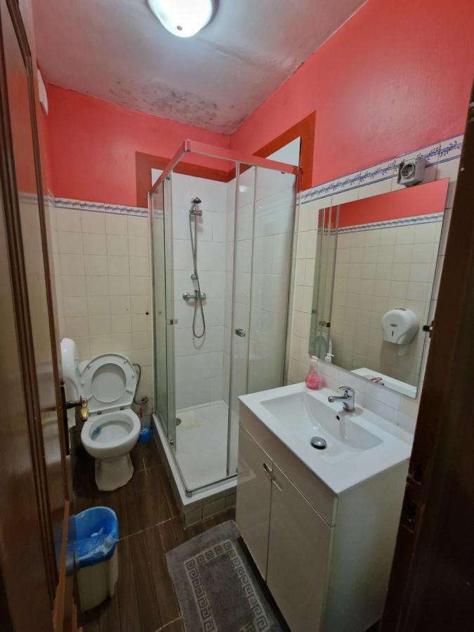 Hostal Local Private