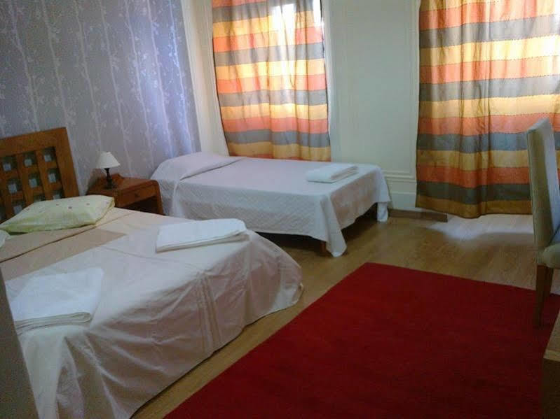 Local Private Hostal *