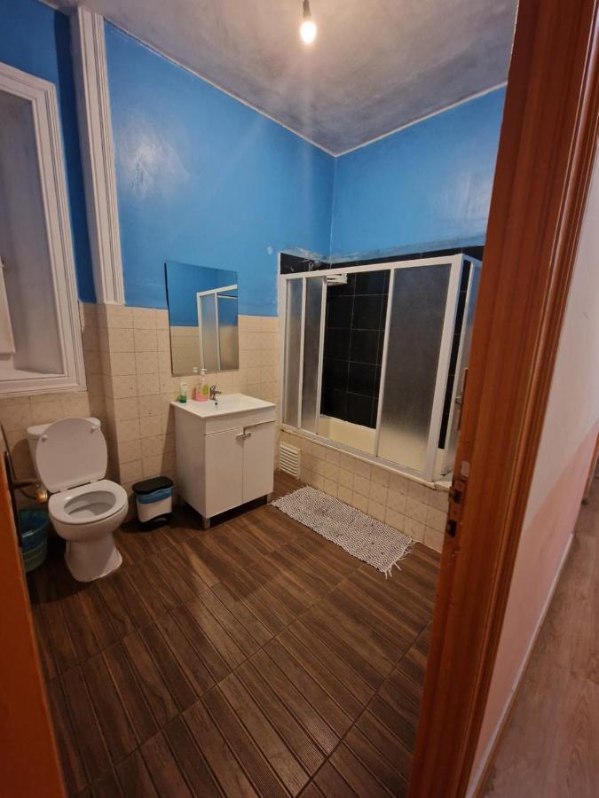 Local Private Hostel Lissabon